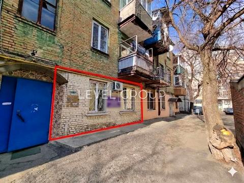 комерційна за адресою Дмитрівська вул., 29