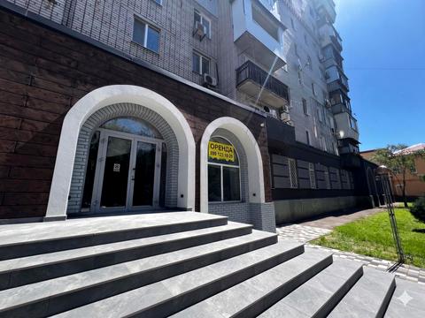 комерційна за адресою Олександрівська вул. (Дзержинського), 54