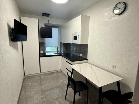 квартира за адресою Мольєра вул., 77