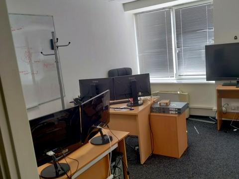 комерційна за адресою Казимира Малевича вул. (Боженка), 87