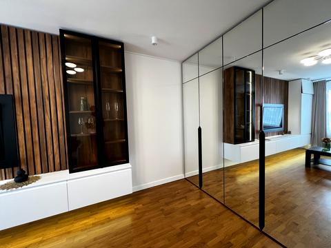 квартира за адресою Макогона вул., 25