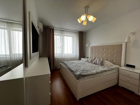 квартира за адресою Макогона вул., 25
