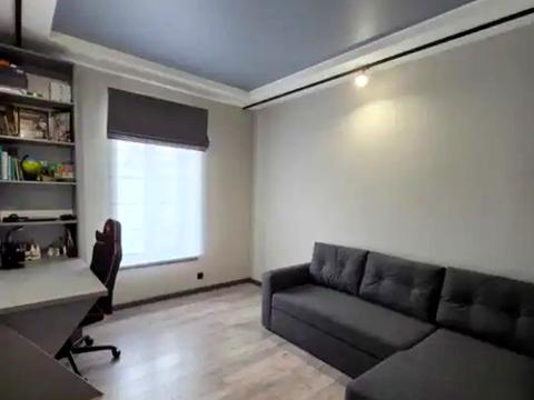 будинок за адресою Хутірська вул.