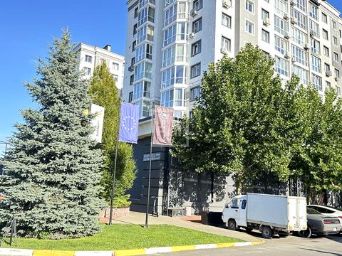 комерційна за адресою Вокзальна вул., 74