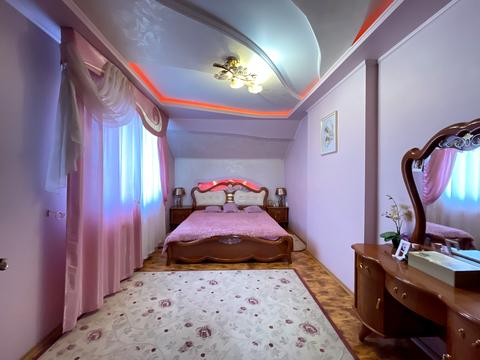 будинок за адресою Новогродського, 9