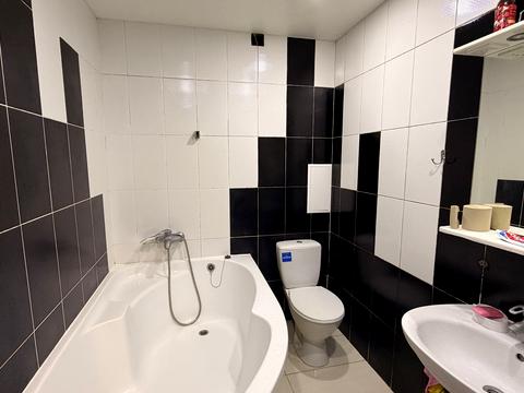 квартира за адресою Лесі Українки вул., 8
