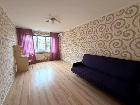 квартира за адресою Голосіївський просп. (40-річчя Жовтня), 21