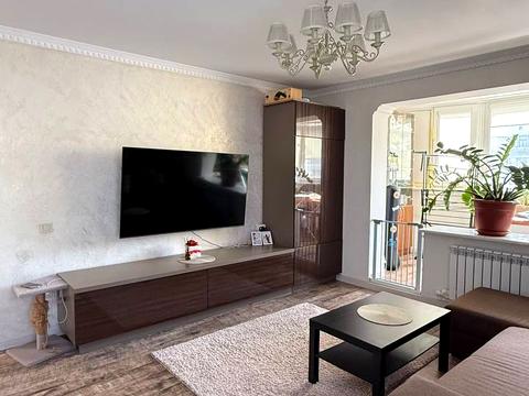 квартира за адресою Євгена Чикаленка вул., 75