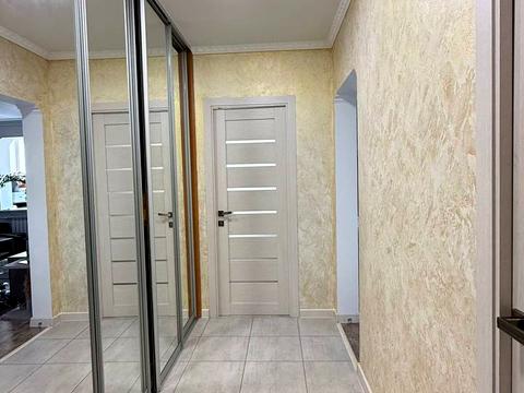 квартира за адресою Євгена Чикаленка вул., 75