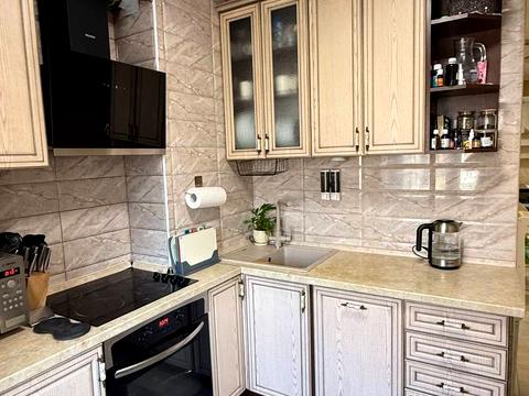 квартира за адресою Євгена Чикаленка вул., 75