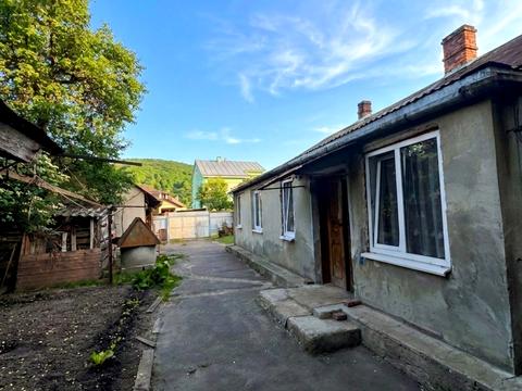 будинок за адресою Івана Франка вул.