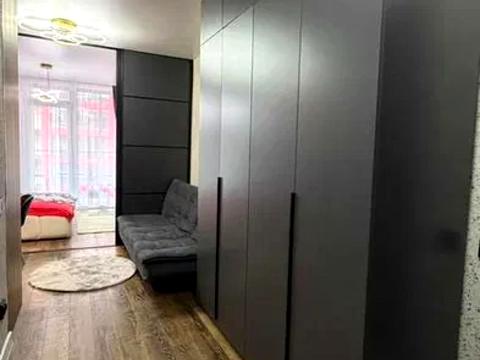 квартира за адресою Романа Левицького вул., 4