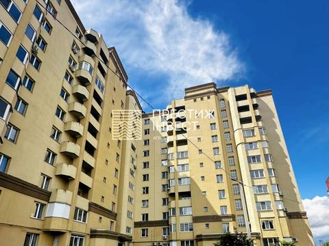 квартира по адресу Віктора Йови ул., 1