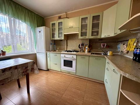 квартира за адресою Метробудівська вул., 4