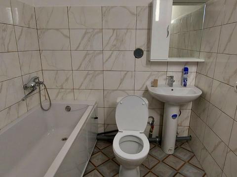 квартира за адресою Бакинська вул., 1