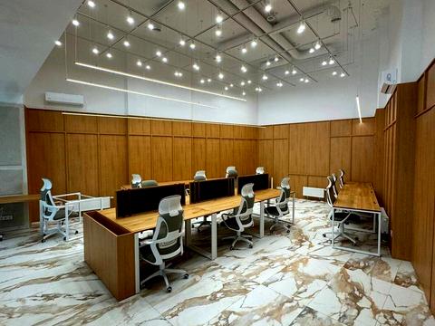 коммерческая по адресу Бусловская ул., 12
