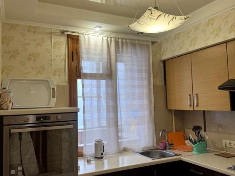 квартира по адресу Гвардейцев-Широнинцев ул., 101