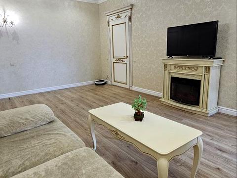квартира по адресу Любарского пер. (Белостоцкого), 4
