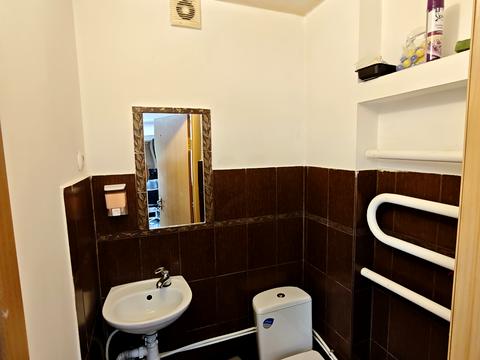 комерційна за адресою Перемоги просп., 21