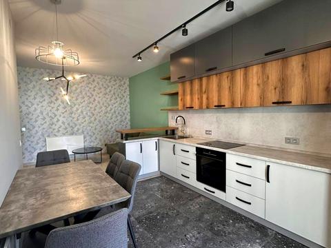 квартира за адресою Августина Волошина вул., 24