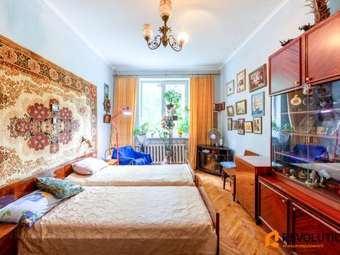 квартира за адресою Івана Світличного вул. (Петровського), 10