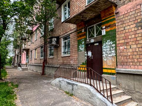 квартира за адресою Івана Світличного вул. (Петровського), 10