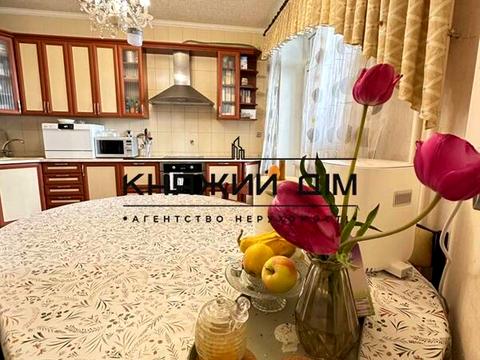 квартира по адресу Драгоманова ул., 6-А