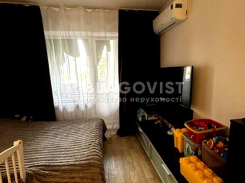 квартира за адресою Миколи Лаврухіна вул., 7