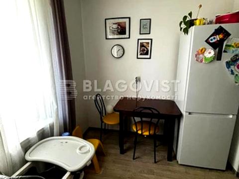 квартира за адресою Миколи Лаврухіна вул., 7