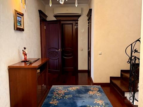 будинок за адресою Каменярів вул.