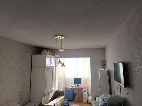 квартира за адресою Академіка Корольова вул., 74б