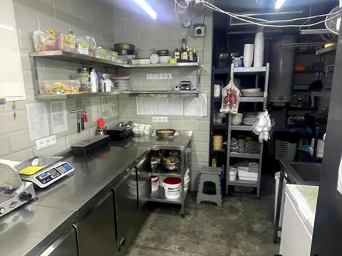 комерційна за адресою Михайла Максимовича вул. (Онуфрія Трутенка), 24-Б