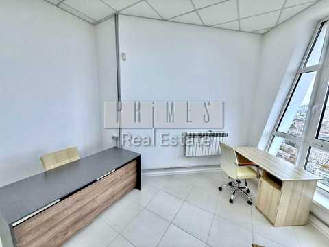 коммерческая по адресу Кловский спуск, 7