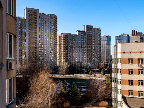 квартира по адресу Урловская ул., 11/44