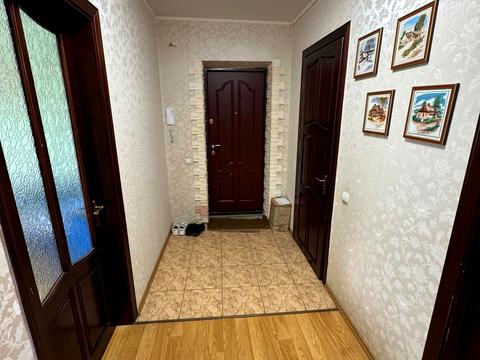 квартира за адресою Володимира Великого вул., 27
