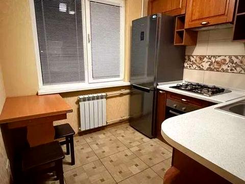 квартира по адресу Гвардейцев-Широнинцев ул., 7
