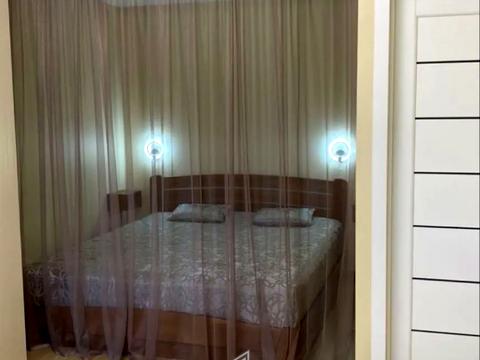 квартира за адресою Олександра Махова вул. (Жолудєва), 3