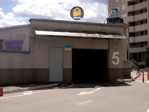 паркомісце за адресою Княжий Затон вул., 21