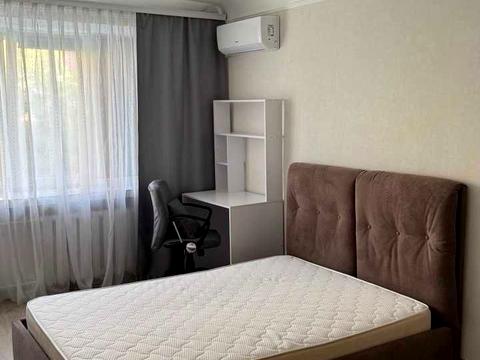 квартира за адресою Київ, Юрківська вул., 18