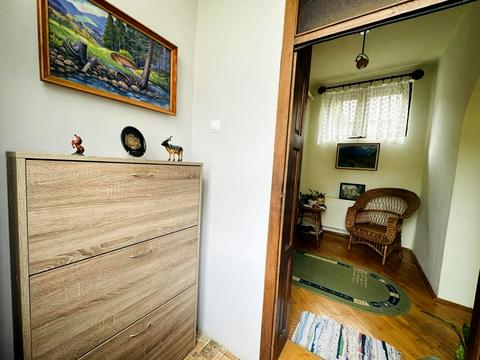 будинок за адресою Коновальця
