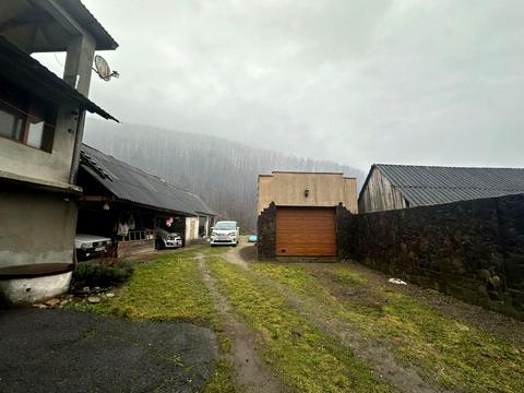 будинок за адресою Центральна