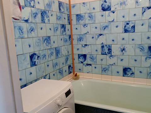 квартира по адресу Героев Днепра ул., 19