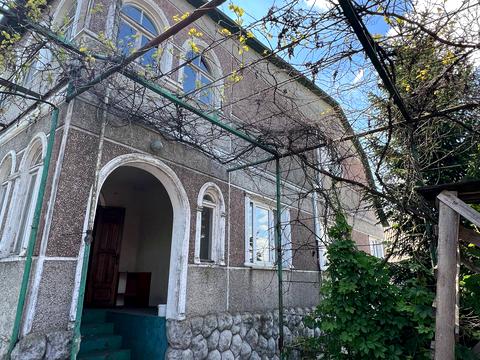 будинок за адресою Учительська, 5
