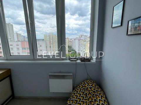 квартира по адресу Ревуцкого ул., 5