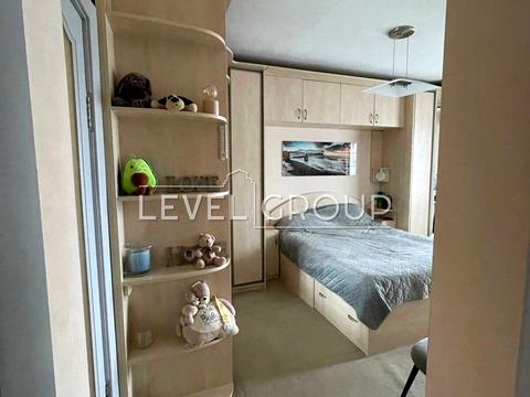 квартира по адресу Ревуцкого ул., 5