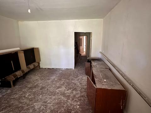 квартира по адресу Строганова ул., 1