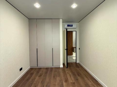 квартира за адресою Запорізьке шосе, (Будинок 12)