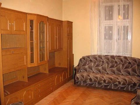 квартира за адресою Залізнична вул., 2