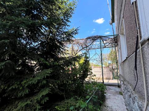 будинок за адресою Учительська, 5
