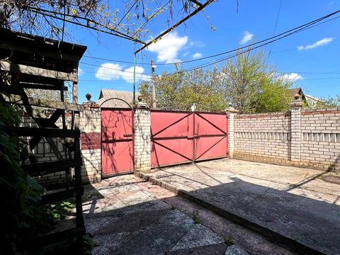 будинок за адресою Учительська, 5